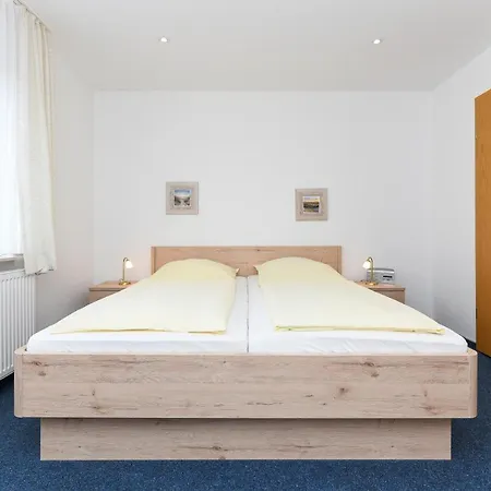 Hotel-pension Marlies Hotel Neuharlingersiel
