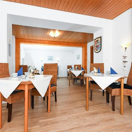 Hotel-pension Marlies Hotel Neuharlingersiel